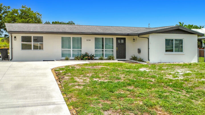 Property Photo:  3234 Daytona Drive  FL 33983 