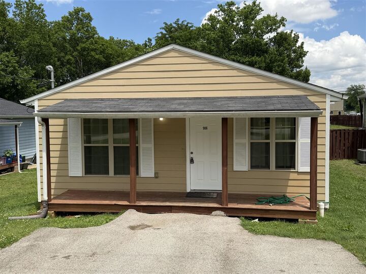 Property Photo:  906 Boatlanding Road  KY 42101 