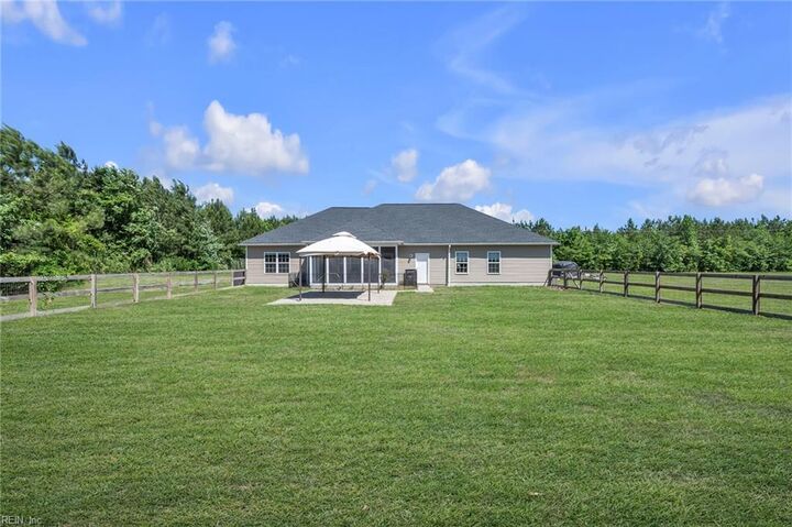 Property Photo:  5989 Indian Trl  VA 23437 