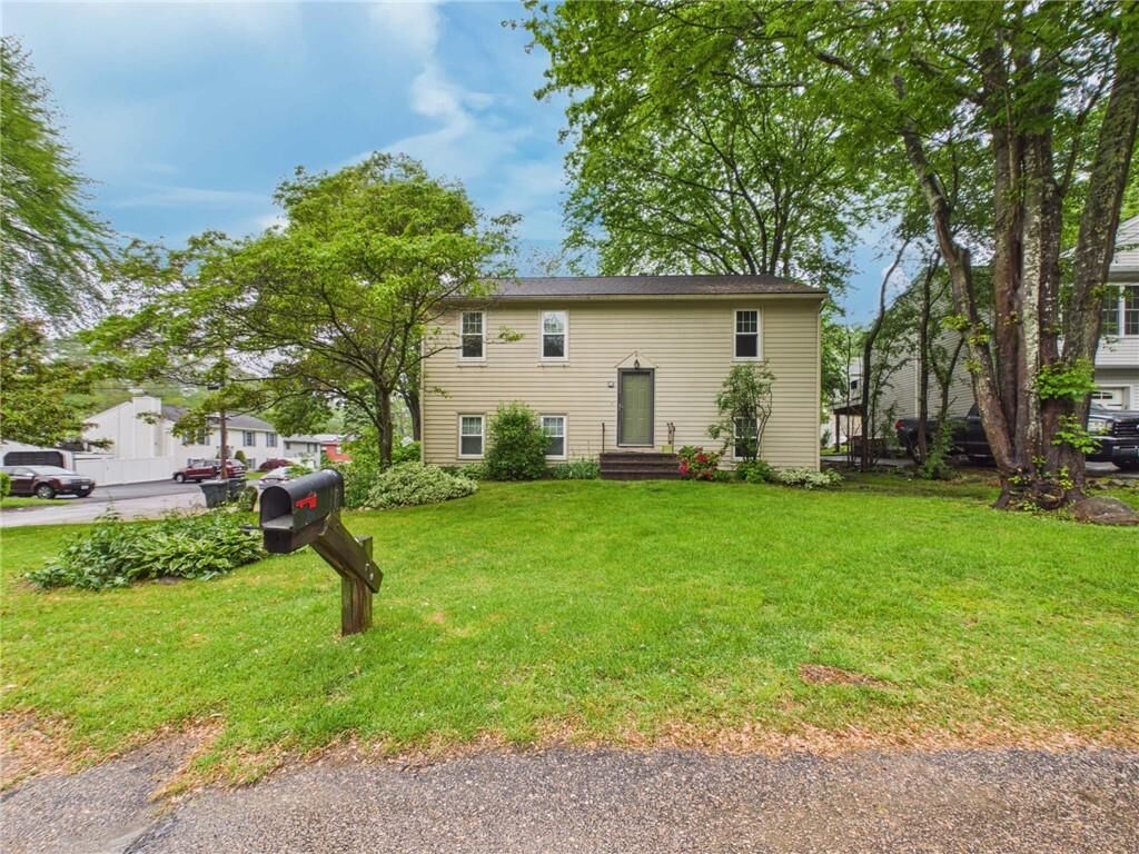 Property Photo:  55 Betony Road  RI 02874 