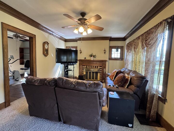 Property Photo:  1407 Sharon Street  WI 53545 