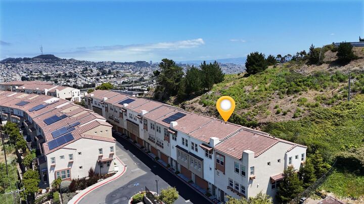 Property Photo:  997 Ocean View Avenue  CA 94014 