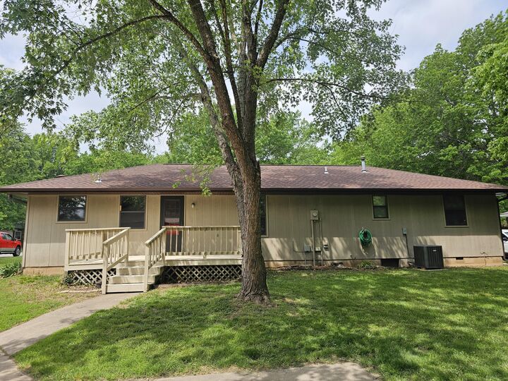 Property Photo:  620 S Hampton Avenue  MO 65738 