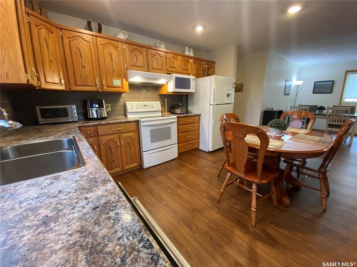 Property Photo: 19 Bull Crescent SK S3N 3Y5