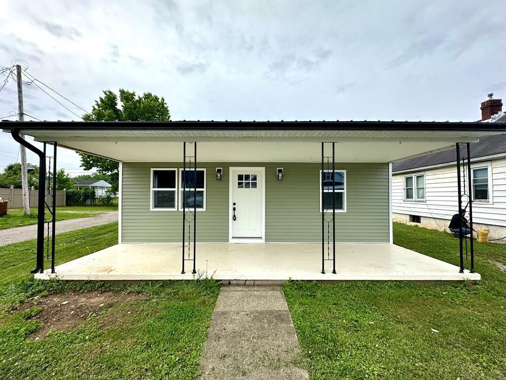Property Photo: 1046 Dayton Street OH 45601