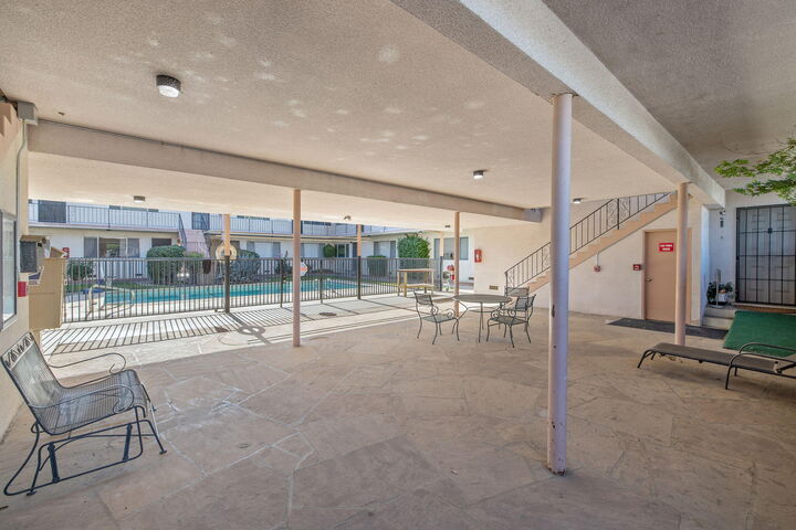 Property Photo: 1411 S Divisadero Street CA 93277