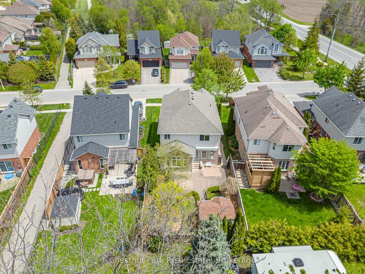 Property Photo: 6 Alyssa Drive ON L9Y 5K8