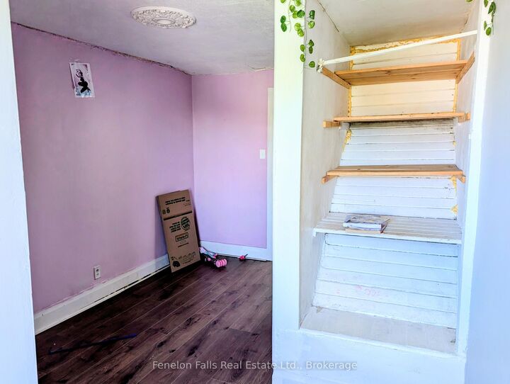 Property Photo: 89 Lindsay Street ON K0M 1N0