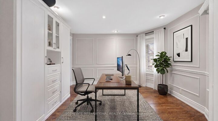 Property Photo: 70 Oriole Road ON M4V 2G1