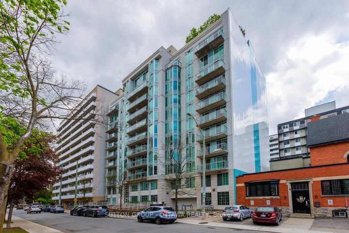 Property Photo: 138 Somerset Street W 508 ON K2P 0A3