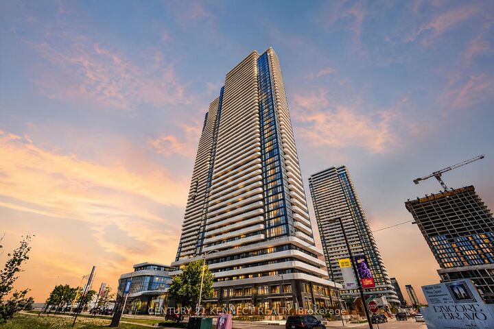 Property Photo: 195 Commerce Street 303 ON L4K 0P9