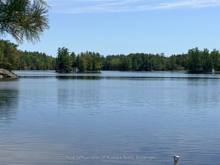 000 Fourwheel Drive — photo 1