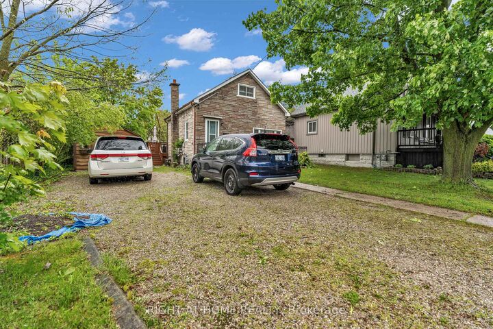 Property Photo: 217 Giles Street ON N5Z 2V9