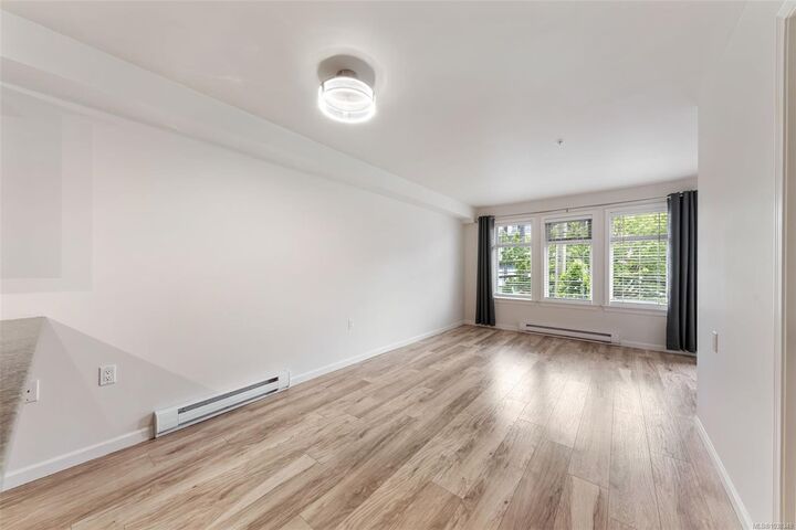 Property Photo: 663 Goldstream Ave 306 BC V9B 2W9