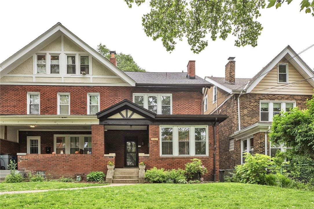 Property Photo:  1146 N Negley Ave  PA 15206 