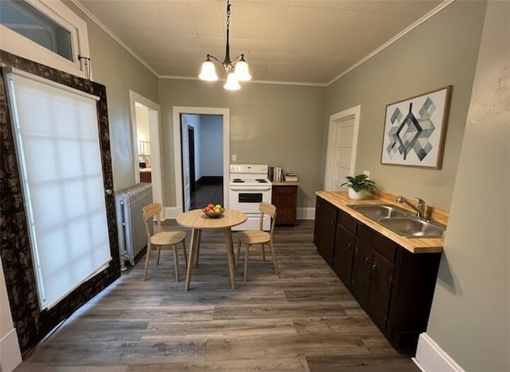Property Photo: 201 Thompson St PA 15650