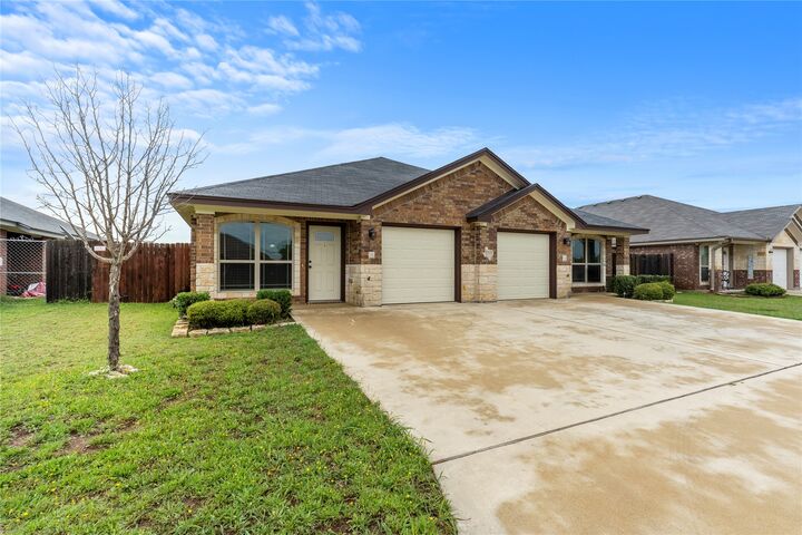 Property Photo:  4310 Hunters Place Drive  TX 76549 
