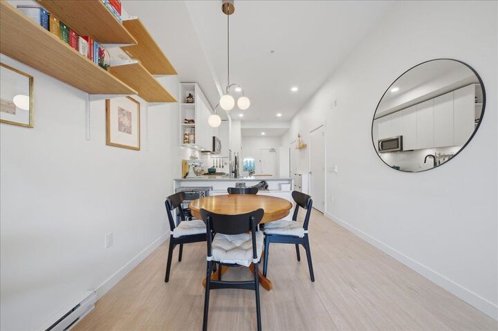 Property Photo: 2345 Rindall Avenue 104 BC V3C 0T1