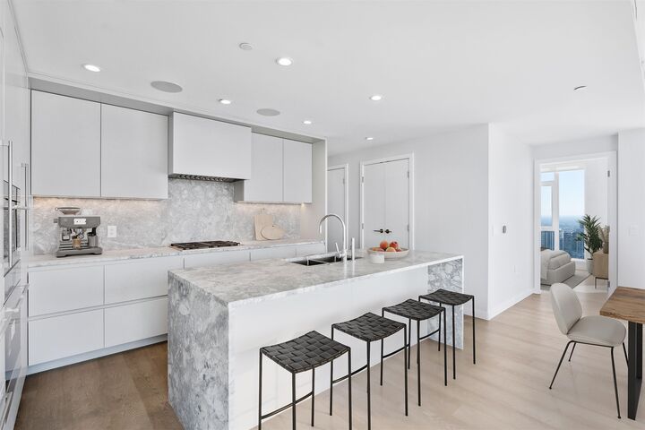 Property Photo: 7418 Paulson Street 1206 BC V6P 0K2