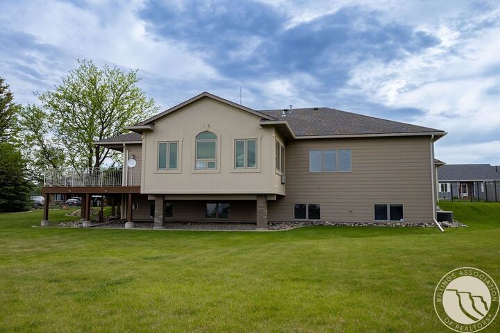 Property Photo:  2113 Skyview Drive  MT 59105 