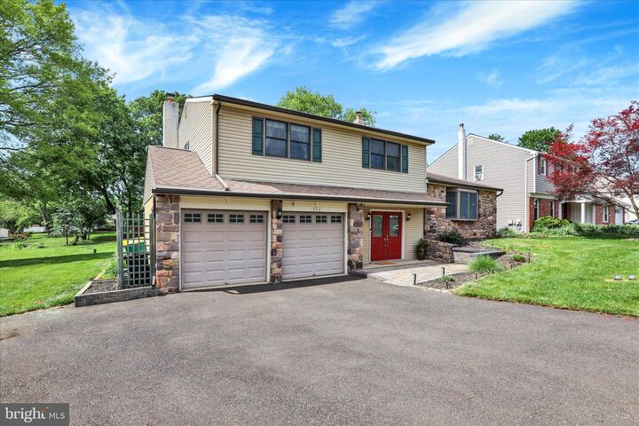 Property Photo:  152 Windham  PA 19047 