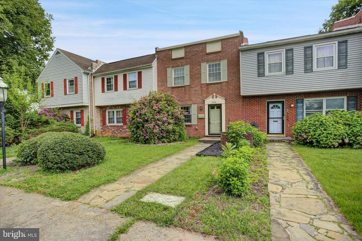 Property Photo:  708 Cumberland Avenue  PA 17201 
