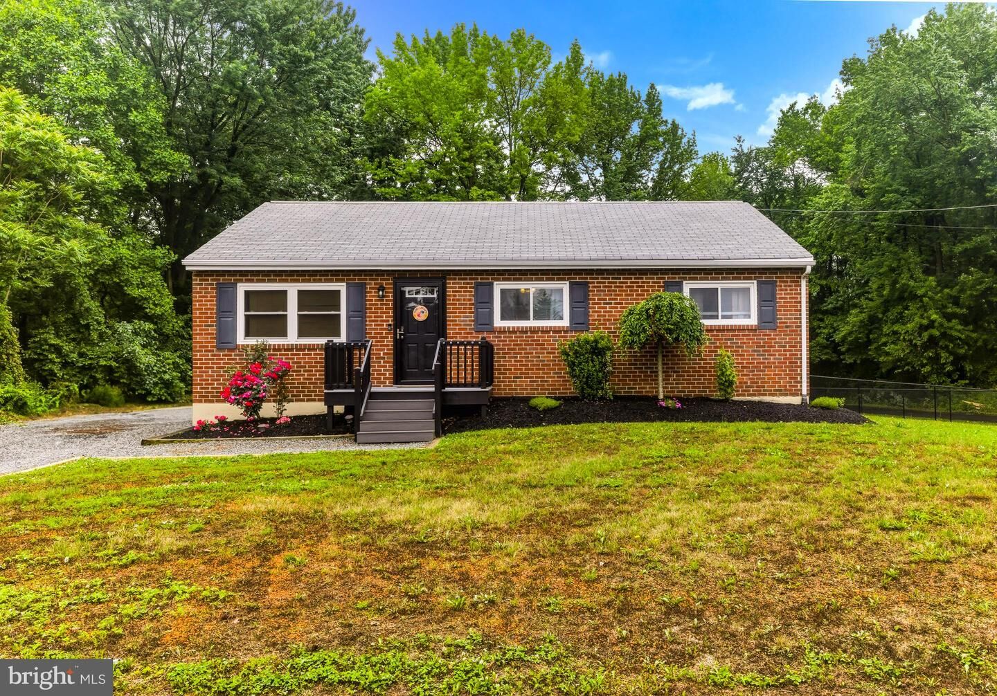 Property Photo:  54 Cape May Avenue  NJ 08096 