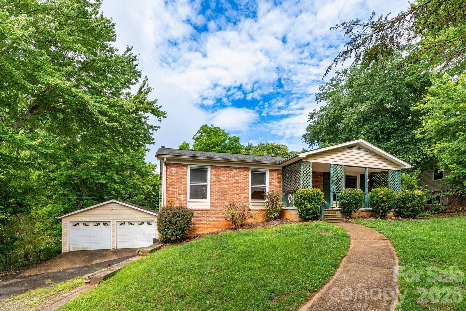 Property Photo:  71 Cub Road  NC 28806 