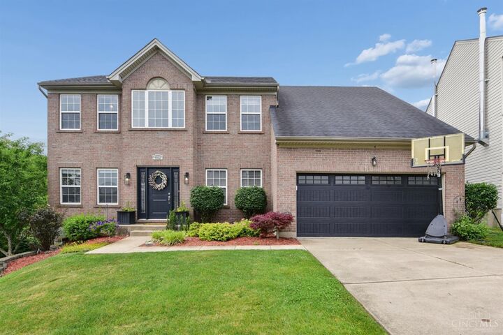 Property Photo: 4869 Kleeman Green Drive OH 45211