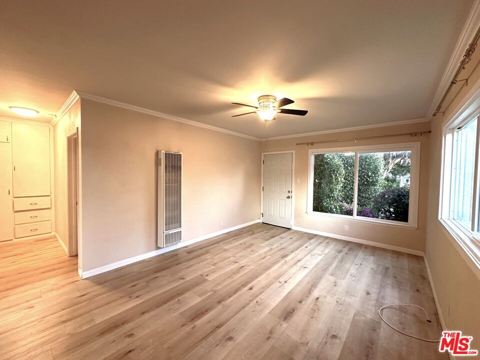Property Photo:  2027 Euclid St  CA 90405 