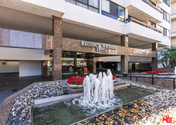 Property Photo:  10551 Wilshire Blvd  CA 90024 