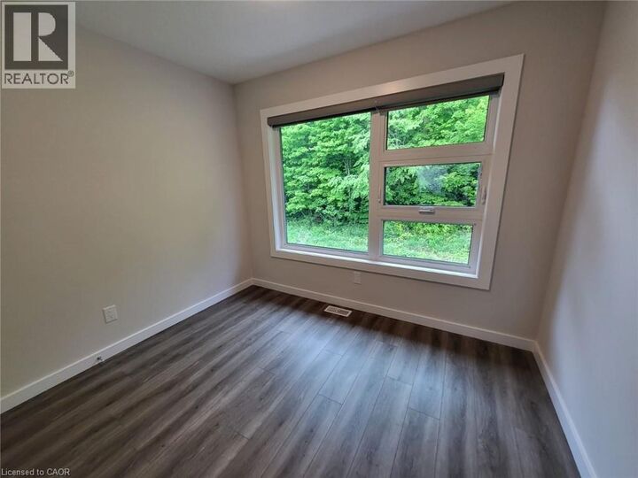 Property Photo:  118 Gravel Ridge Trail D11  ON N2E 0B8 