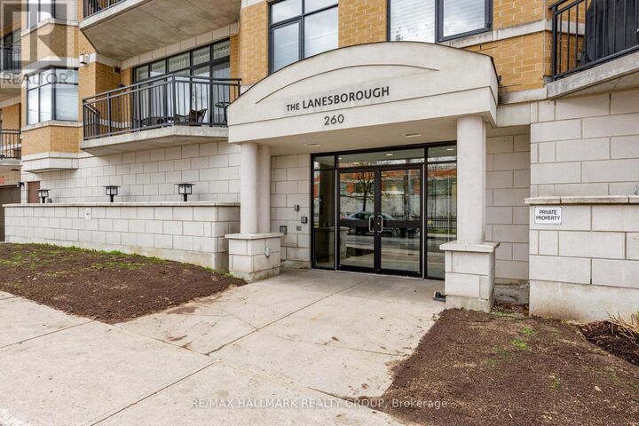 Property Photo: 260 Besserer Street 203 ON K1N 1J3