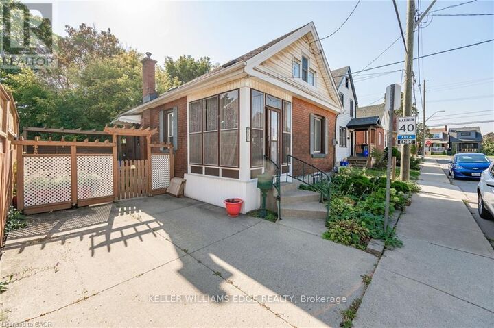 Property Photo: 252 Beechwood Avenue ON L8L 2T1