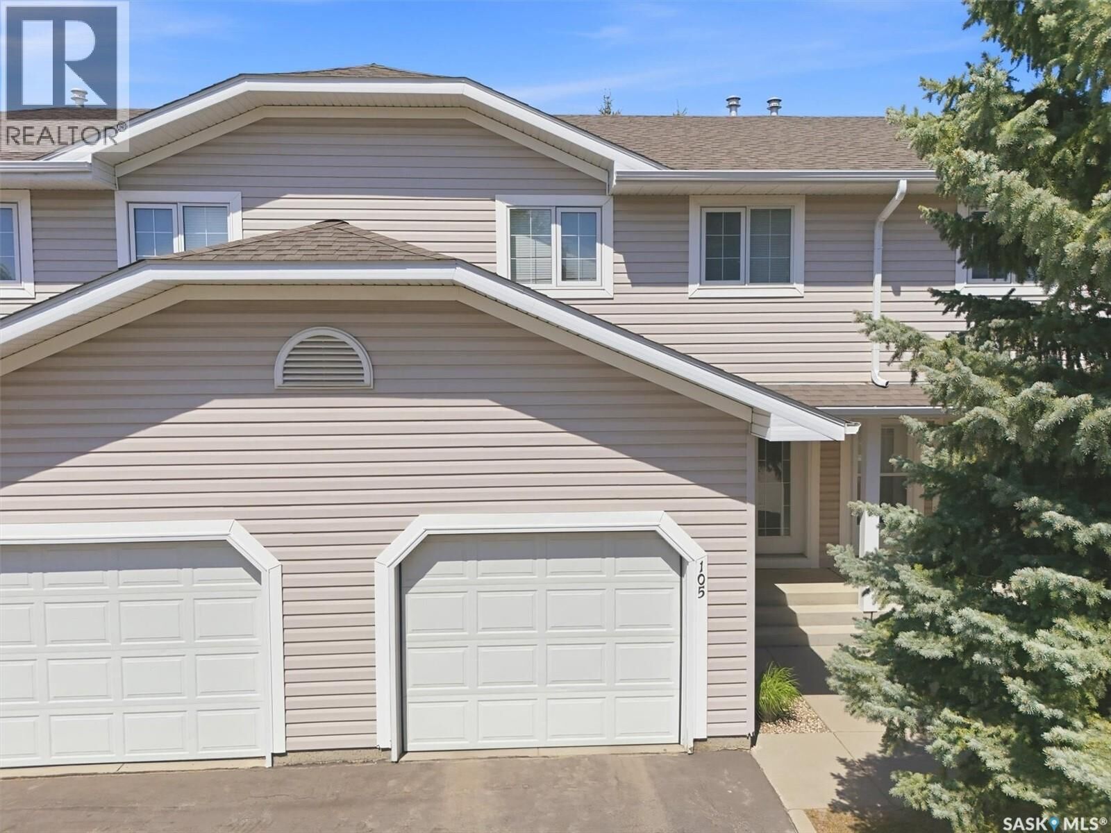 Property Photo: 105 615 McWillie Avenue SK S7S 1J4