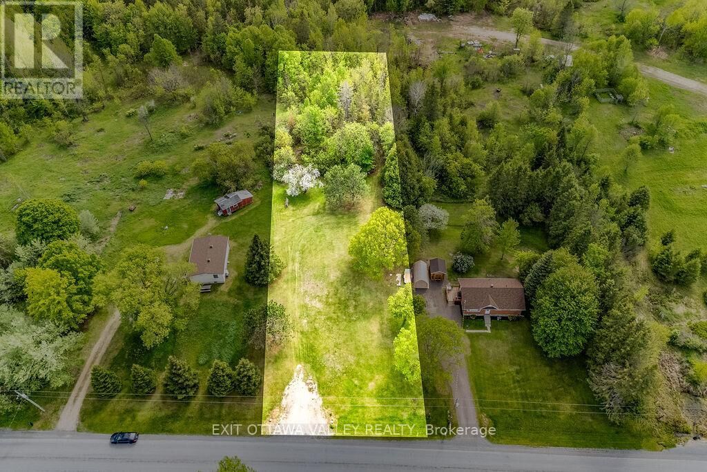 Property Photo:  00 Mineview Road  ON K0J 1Y0 