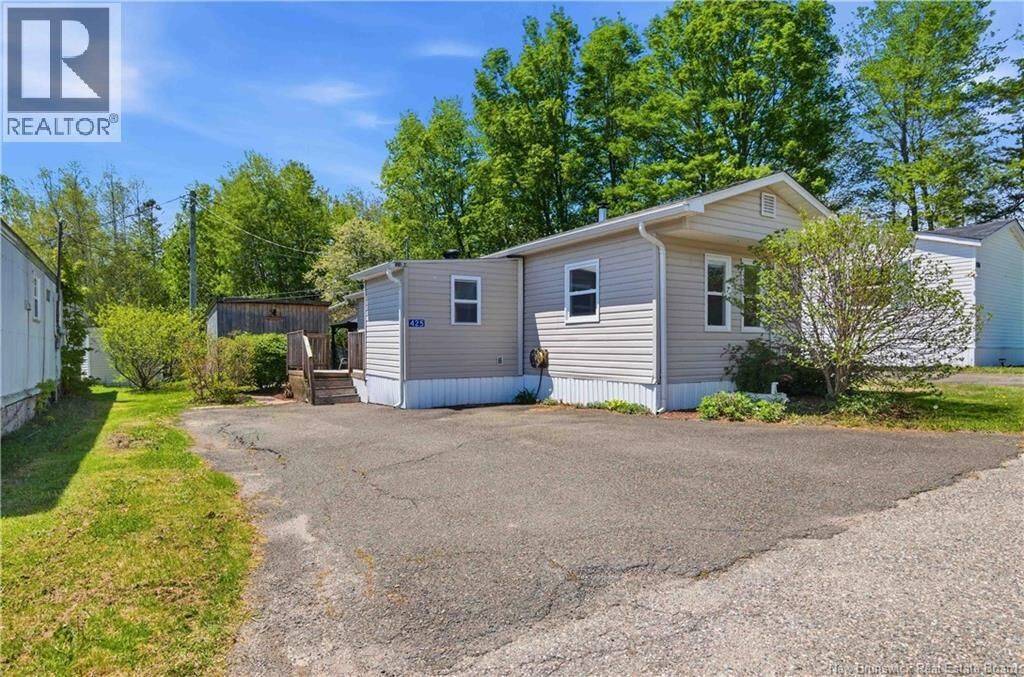 Property Photo:  425 Kingsley Road  NB E3G 6C3 