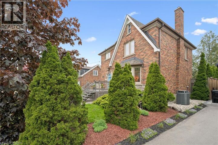 Property Photo:  128 Wilhelm Street  ON N2H 5S5 