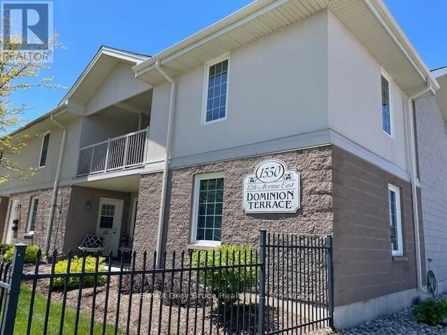 Property Photo:  1550 12th Avenue East 204  ON N4K 6Z3 
