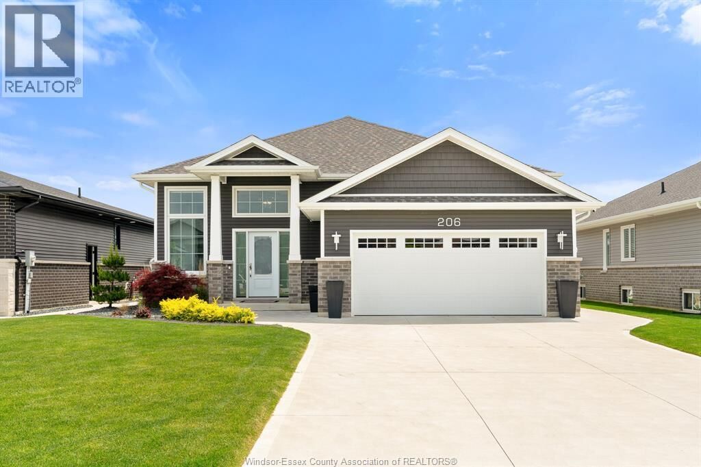 Property Photo: 206 Bartlett Road ON N9V 0G8