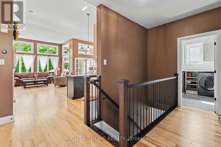 Property Photo: 766 Rue Du Rivage Street ON K4K 0K8