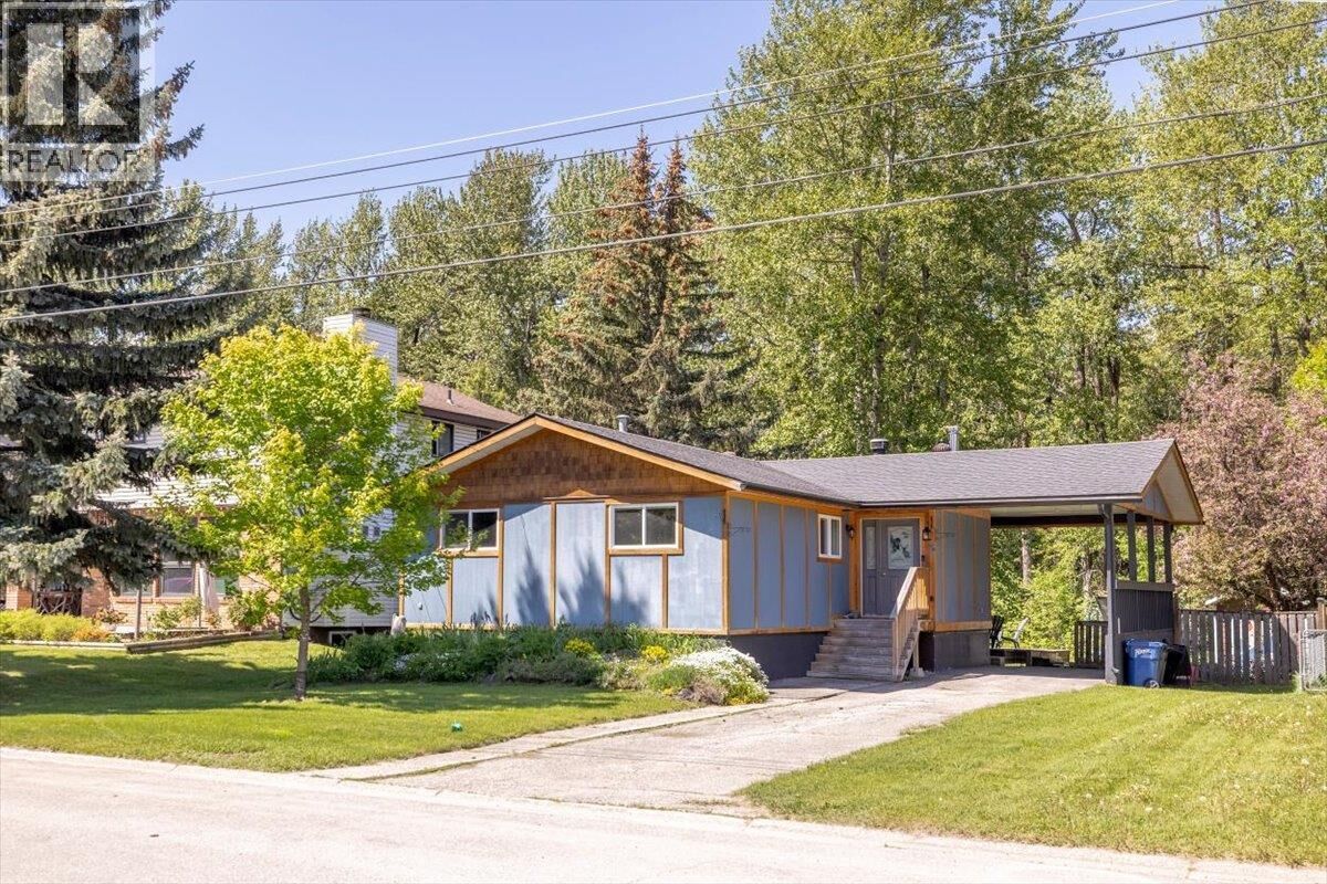 Property Photo:  8 Mt Proctor Avenue  BC V0B 1M3 