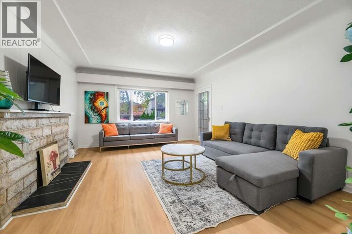 Property Photo:  2075 E 44th Ave  BC V5P 1N1 