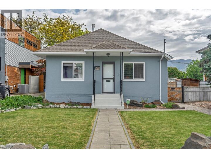 Property Photo: 264 Douglas Avenue BC V2A 2T8