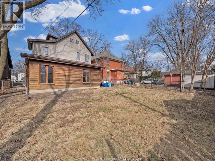 Property Photo:  3131 Donnelly Street  ON N9C 1M3 