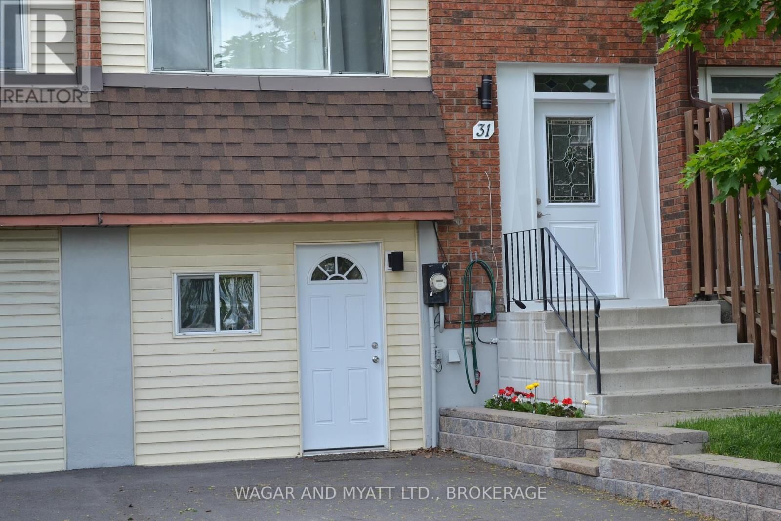 Property Photo: 31 Meadow Lane ON K7R 3R8