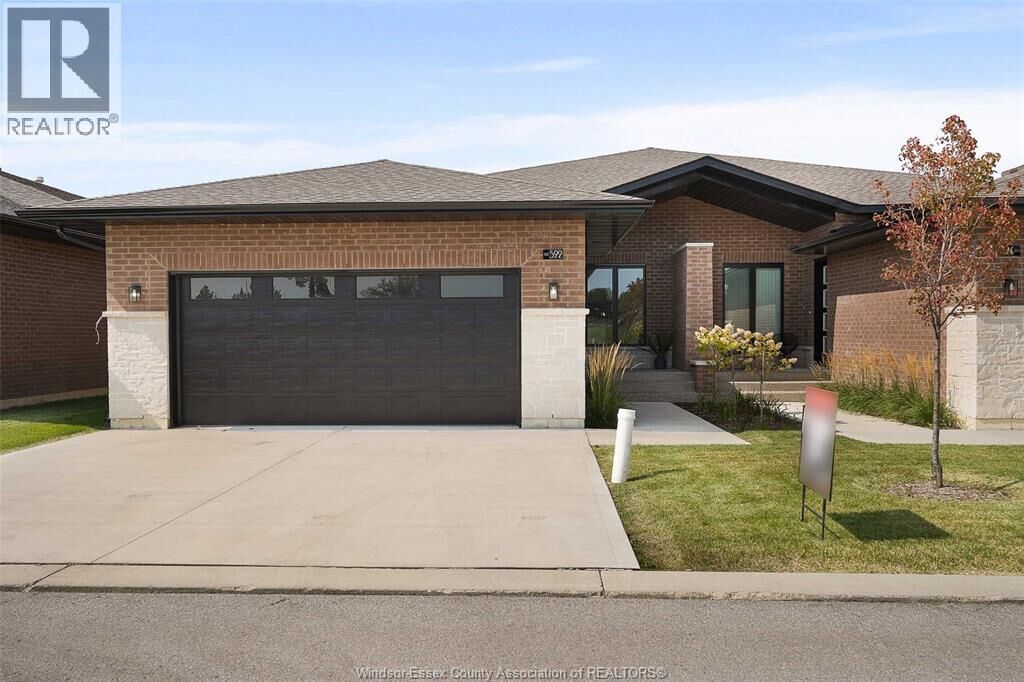 Property Photo:  668 Lily Mac Boulevard  ON N6E 3N7 