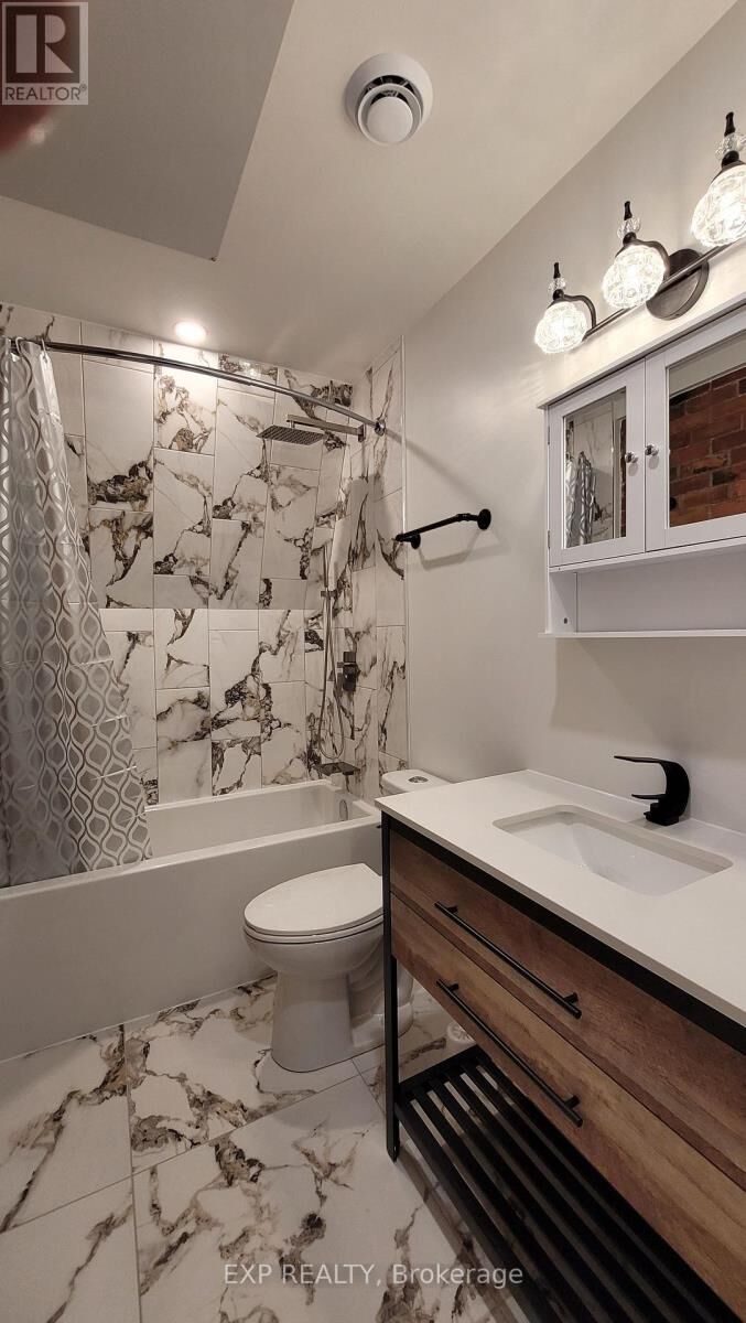 Property Photo:  157 James Street 301  ON K1R 5M4 