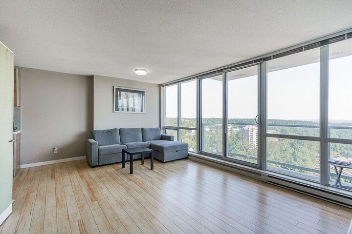 Property Photo:  9981 Whalley Boulevard 2105  BC V3T 0G6 