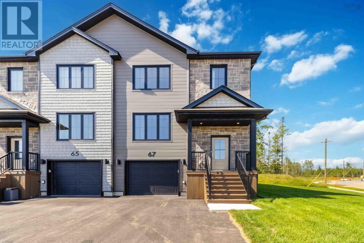 67 Lew Crescent 43 — photo 1